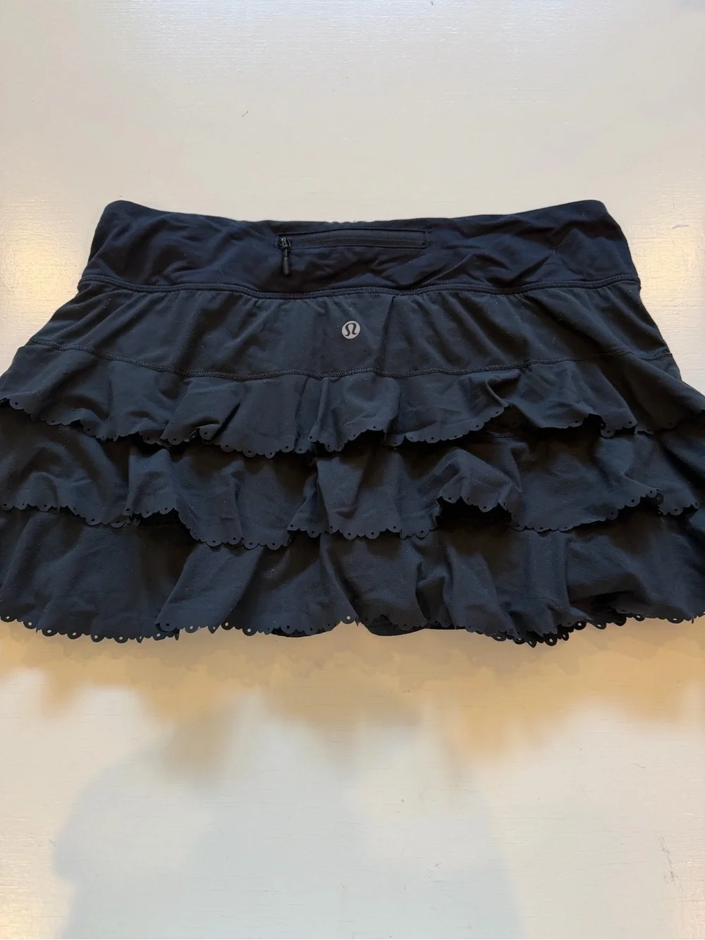 Lululemon athletic Black Ruffled Skort